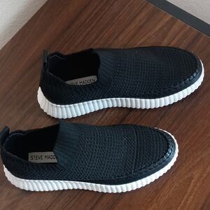Steve Madden Black Knit Slip-On Sneakers